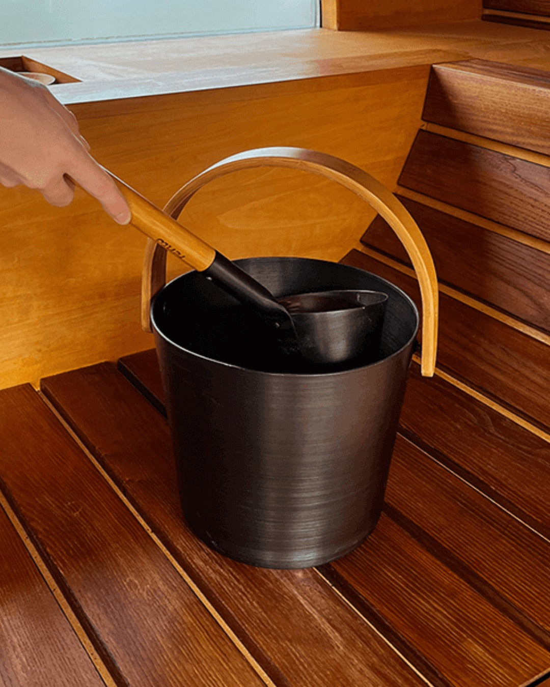 Saunakübel und Kelle